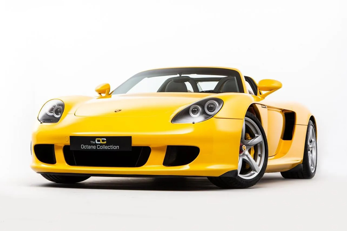 Ultra-rare yellow Porsche Carrera GT for sale | PistonHeads UK