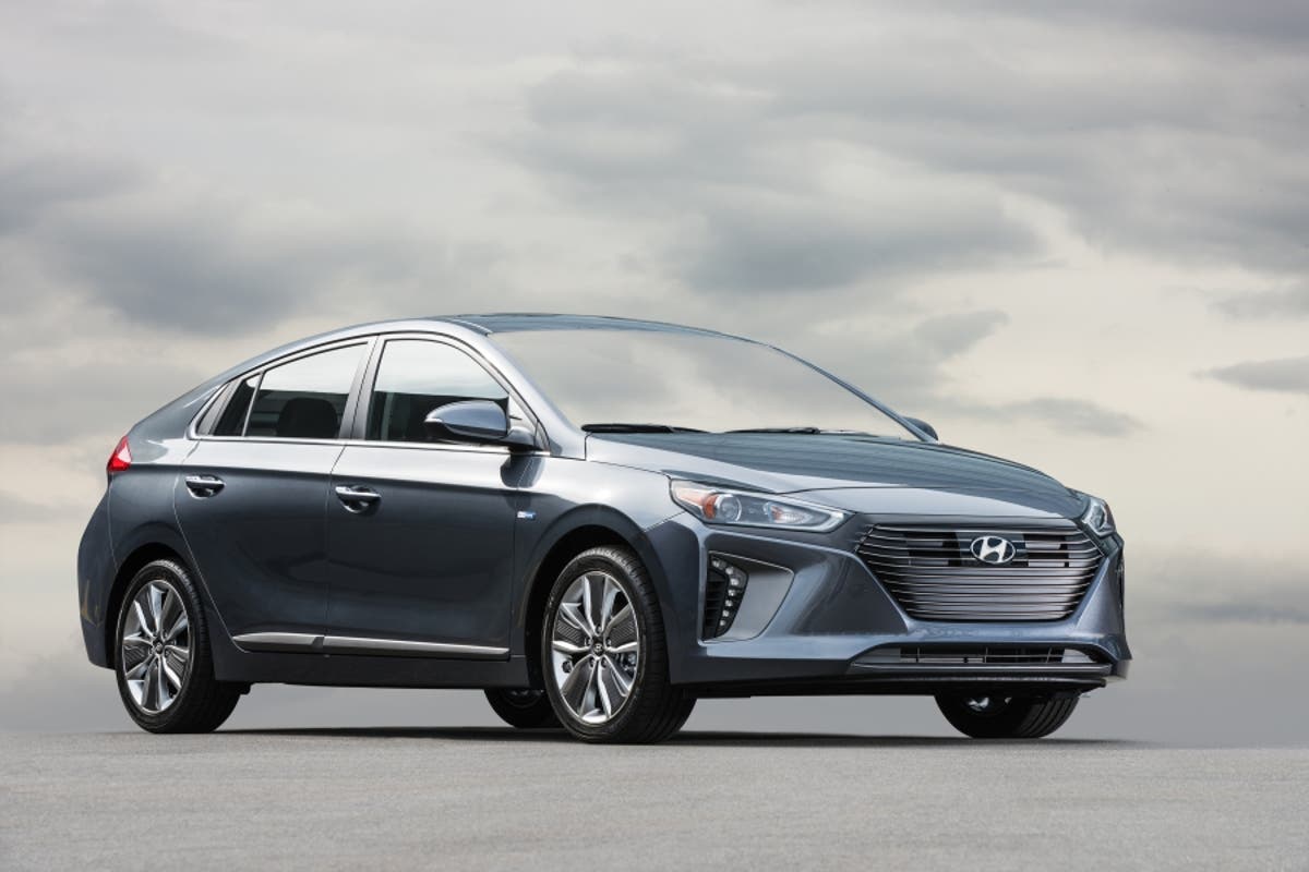 2017 Hyundai Ioniq Hybrid & Electric (CleanTechnica Review) - CleanTechnica