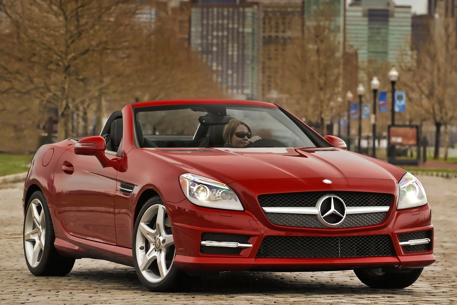 2014 Mercedes-Benz SLK-Class Review & Ratings | Edmunds