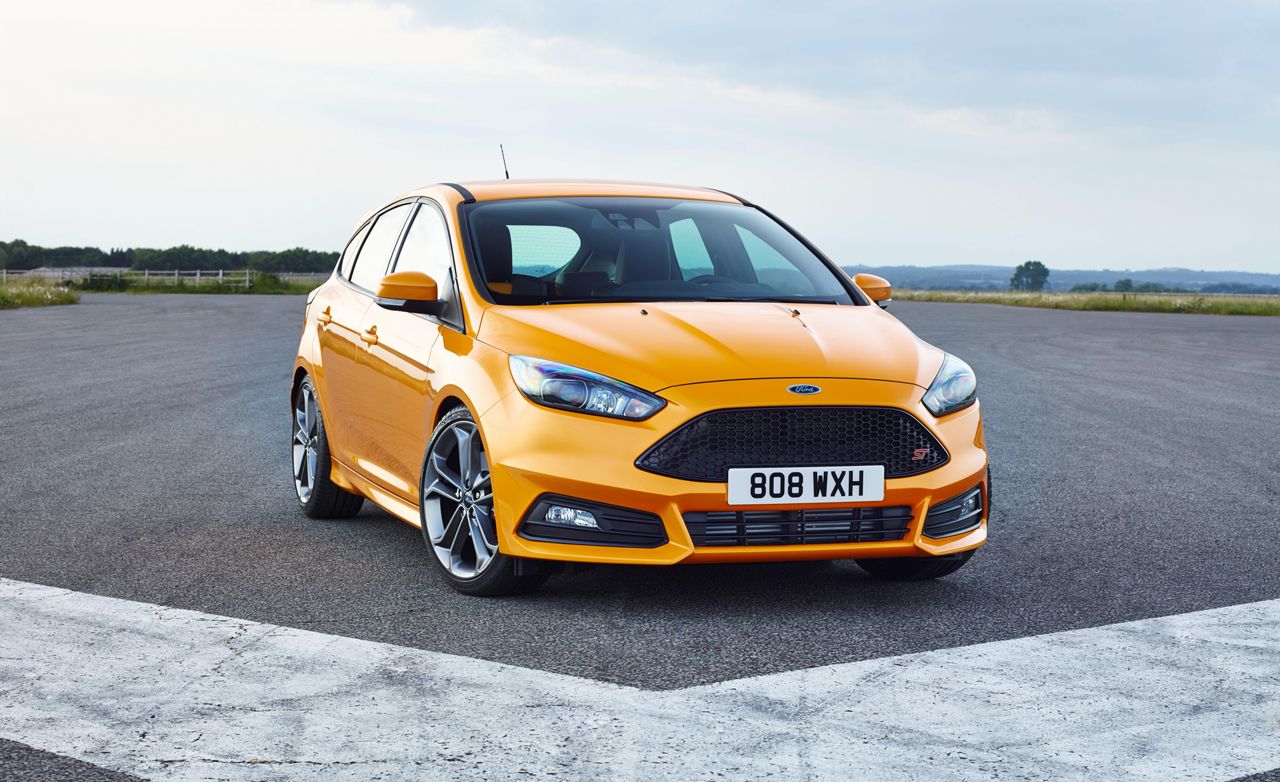 2015 Ford Focus ST Photos and Info &#8211; News &#8211; Car and Driver