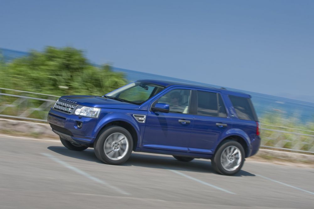 2012 Land Rover LR2 Review, Ratings, Specs, Prices, and Photos - The Car  Connection