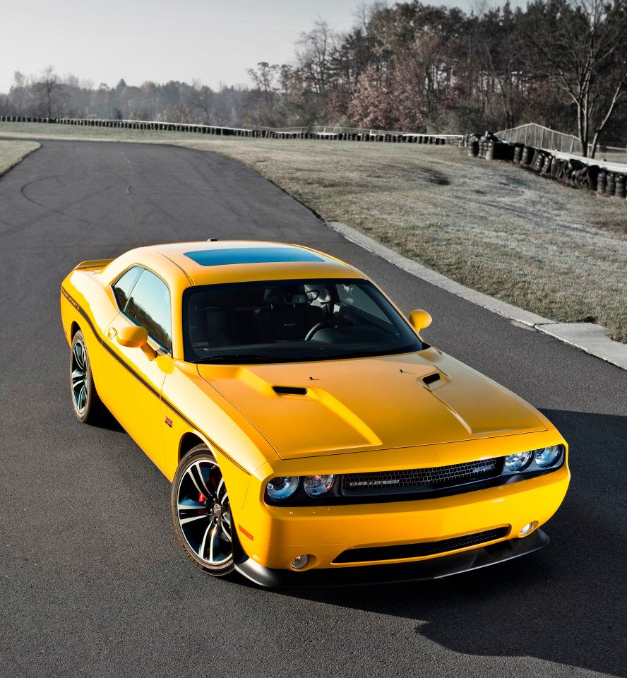 2012 Dodge Challenger prices and expert review - The Car Connection