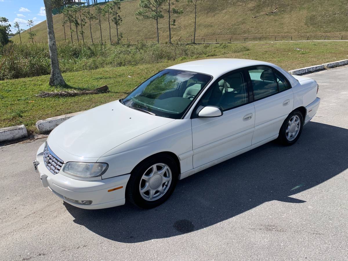 2000 Cadillac Catera For Sale | GuysWithRides.com