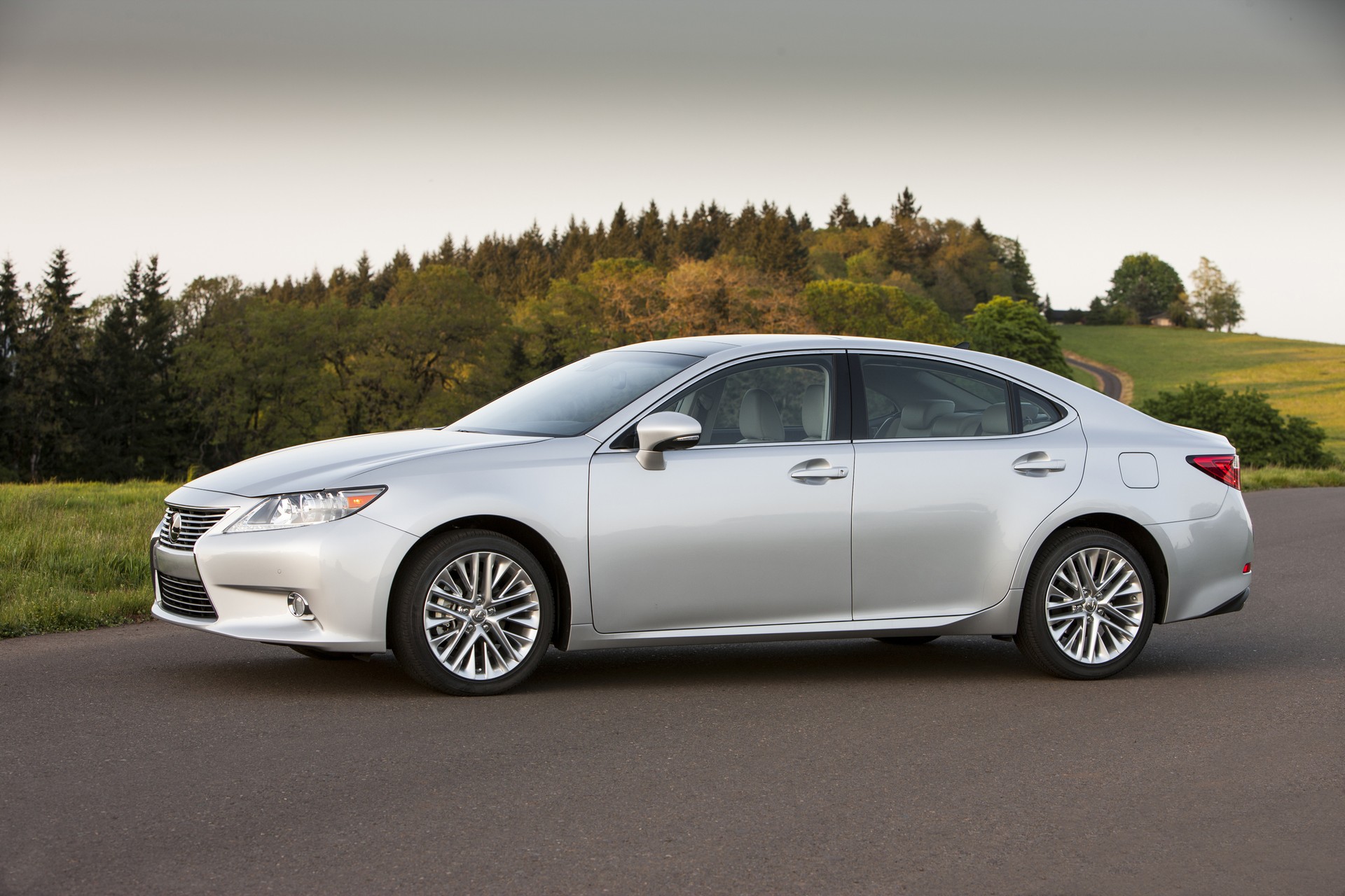 2015 Lexus ES Review, Ratings, Specs, Prices, and Photos - The Car  Connection