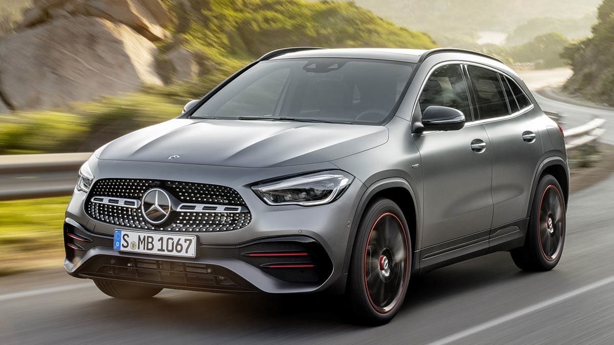2021 Mercedes-Benz GLA Gets a Smart New Look and More Room