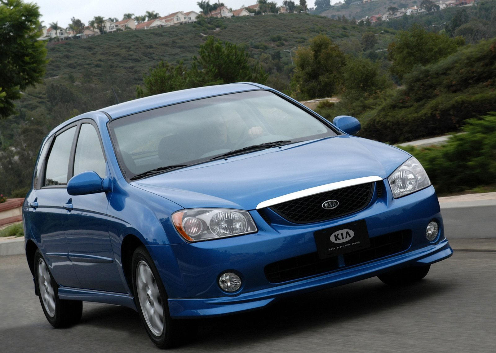 2008 Kia Spectra5: Review, Trims, Specs, Price, New Interior Features,  Exterior Design, and Specifications | CarBuzz