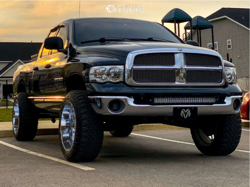 2002 Dodge Ram 1500 with 22x12 -44 TIS 544C and 35/12.5R22 Centennial Dirt  Commander Mt and Suspension Lift 3" | Custom Offsets