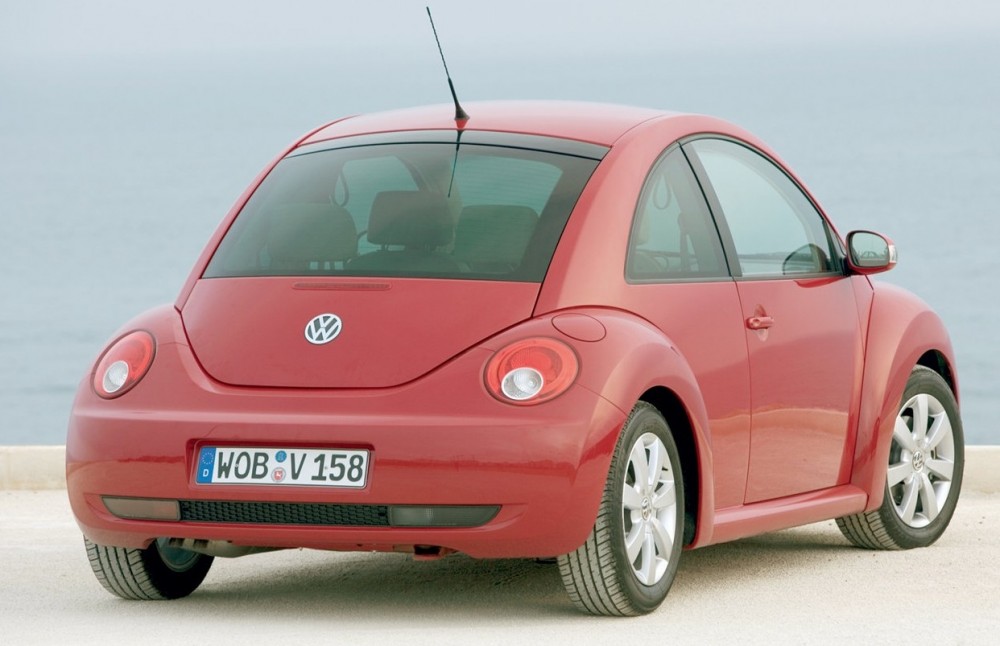 Volkswagen Beetle 2005 Hatchback (2005 - 2011) reviews, technical data,  prices