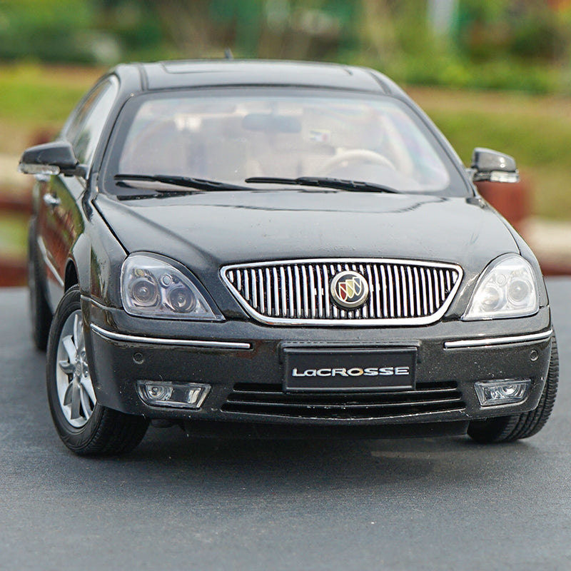 1:18 Buick LaCrosse 2006/2008 version car model alloy model with small –  Classic Models Wholesale Store