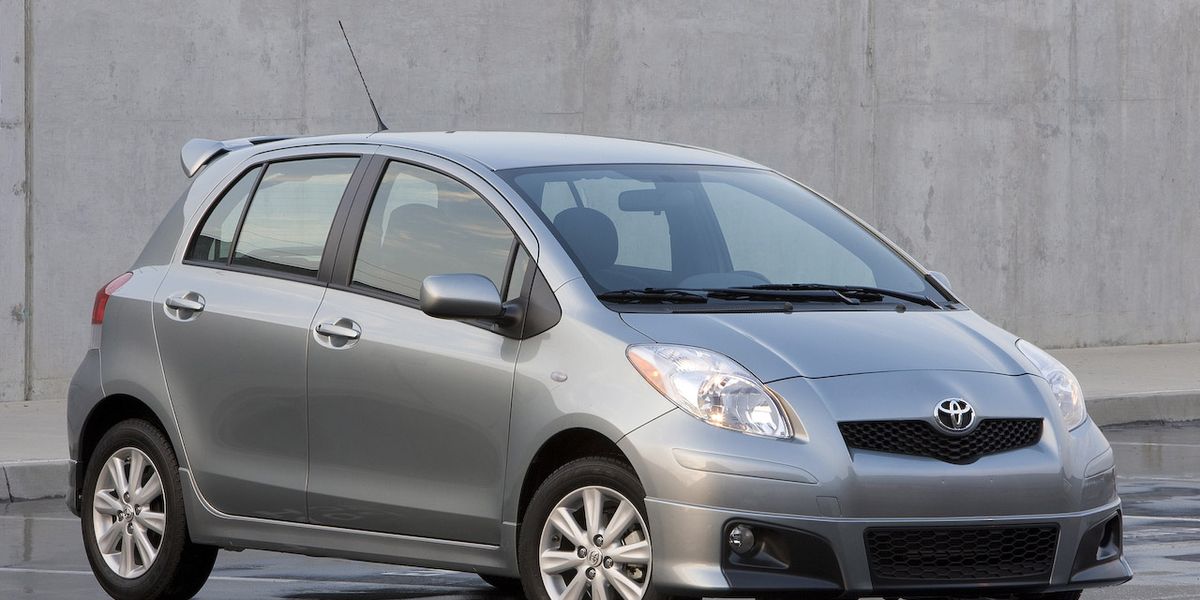 2009 Toyota Yaris &#8211; Review &#8211; Car and Driver
