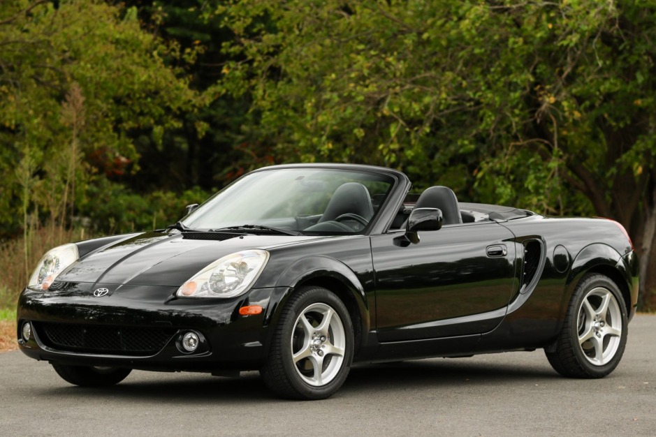 2004 Toyota MR2 Spyder 5-Speed for sale on BaT Auctions - closed on  December 17, 2022 (Lot #93,670) | Bring a Trailer