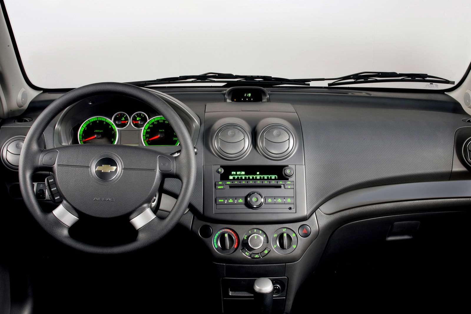 2010 Chevrolet Aveo Sedan Interior Photos | CarBuzz