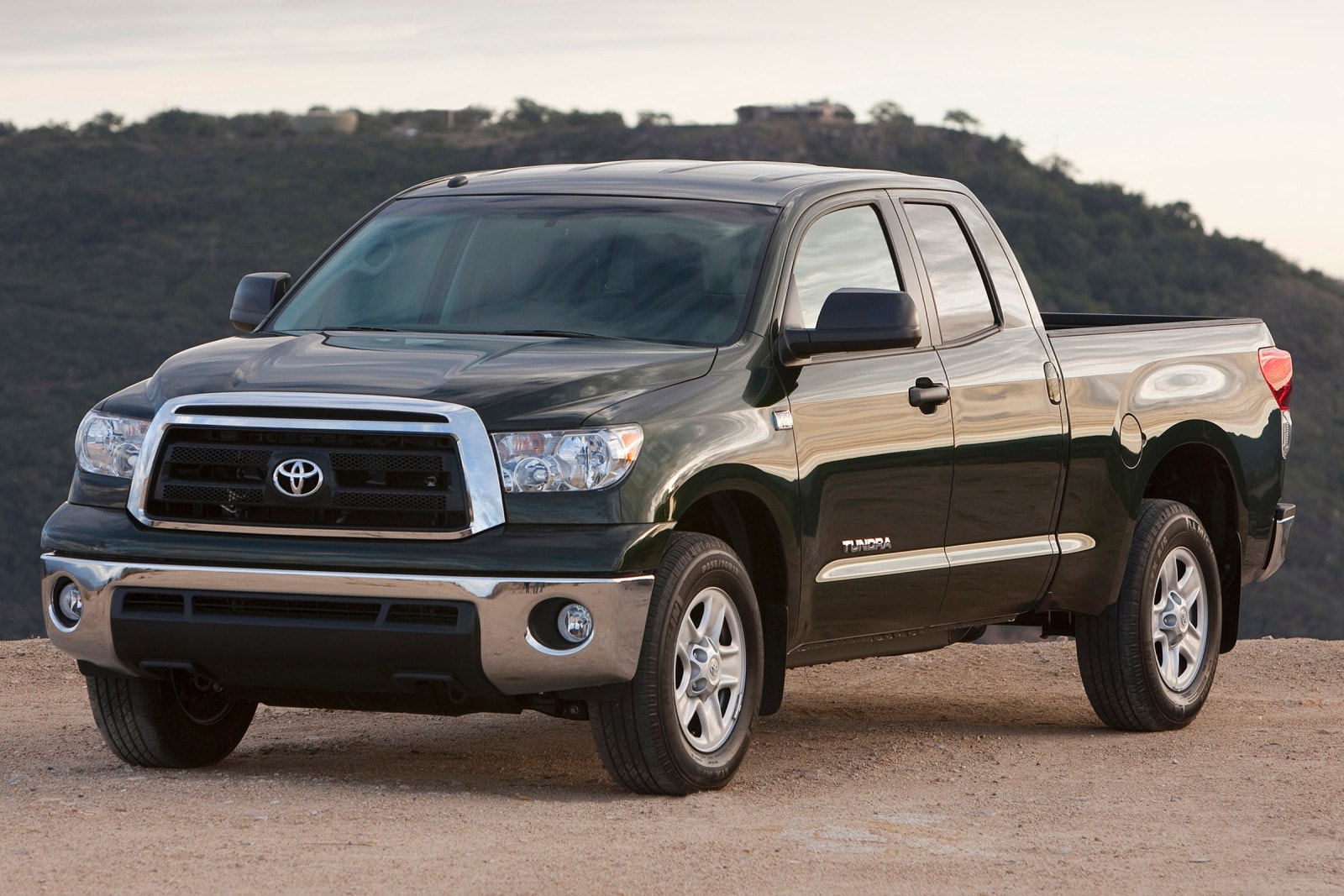2013 Toyota Tundra Review & Ratings | Edmunds
