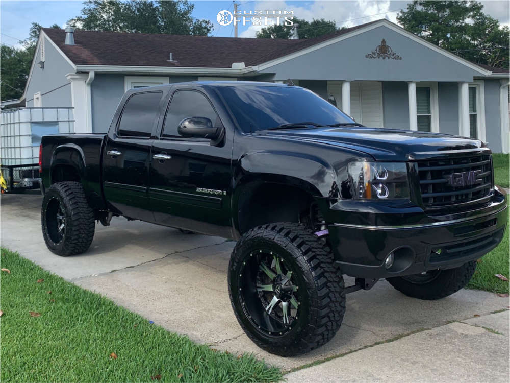 2009 GMC Sierra 1500 with 22x12 -44 Fuel Nutz and 37/13.5R22 Kanati Mud Hog  and Suspension Lift 9" | Custom Offsets