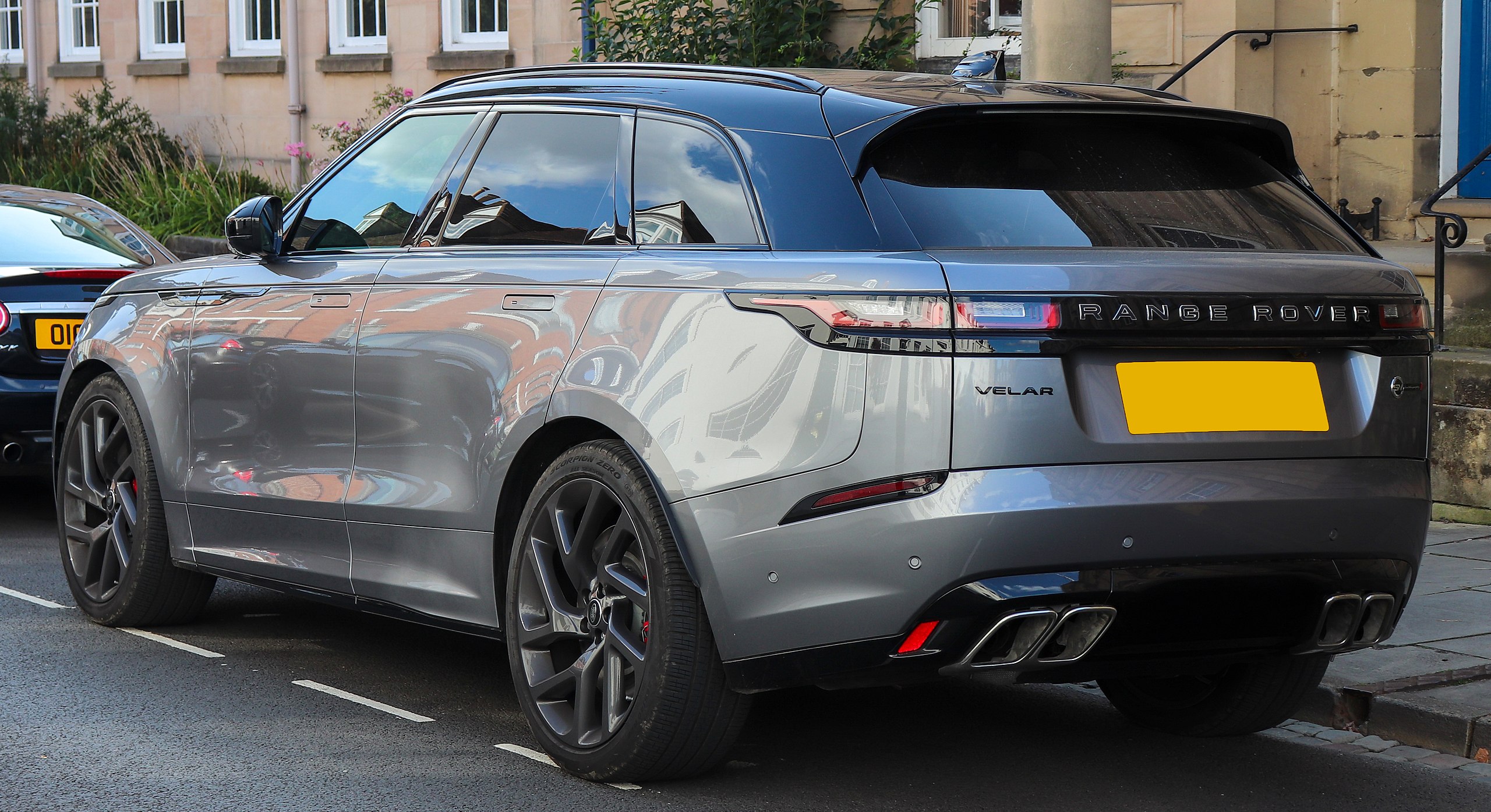 File:2020 Land Rover Range Rover Velar SVAutobiography Dynamic Edition 5.0  Rear.jpg - Wikimedia Commons