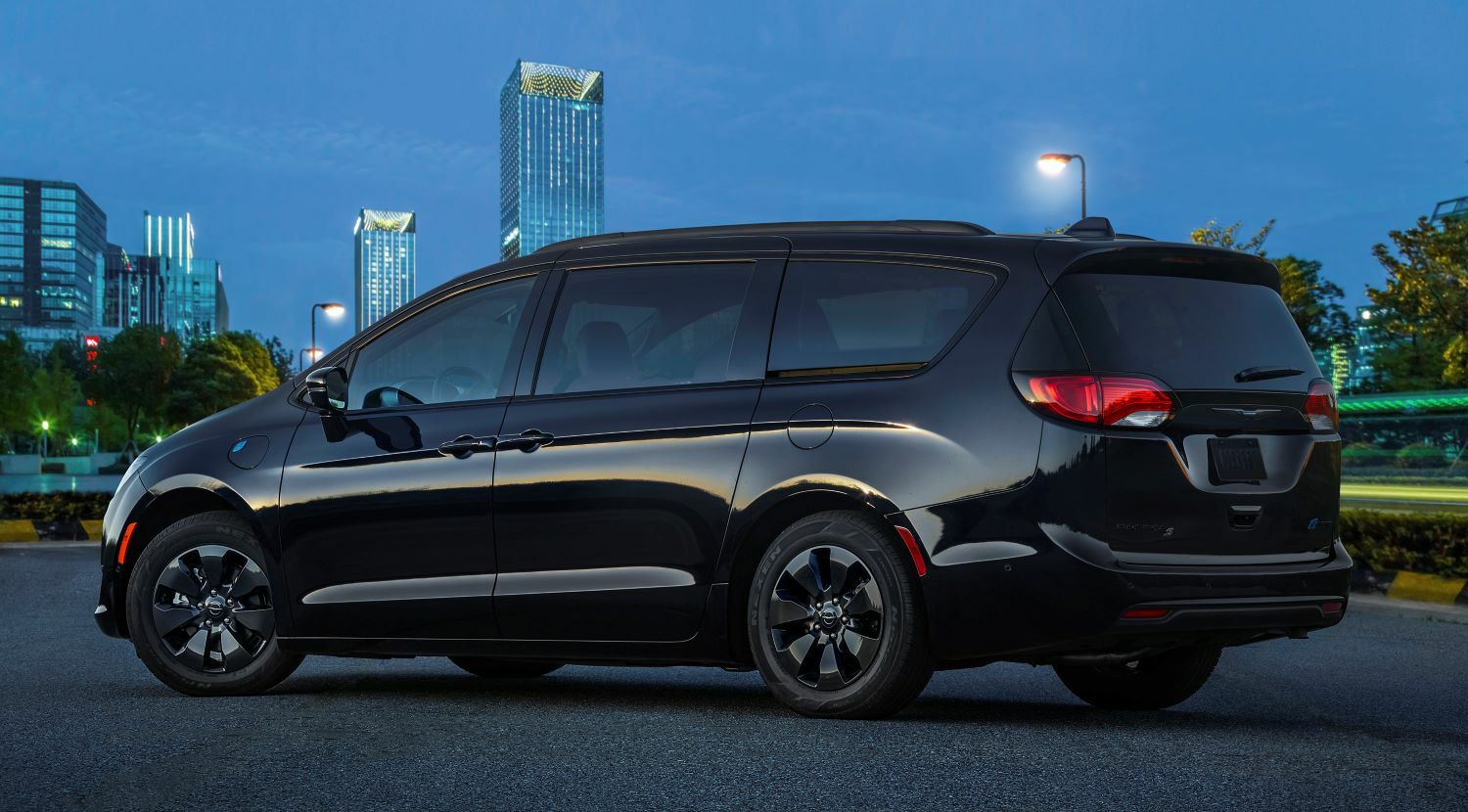 2020 Chrysler Pacifica Hybrid Review | PCMag