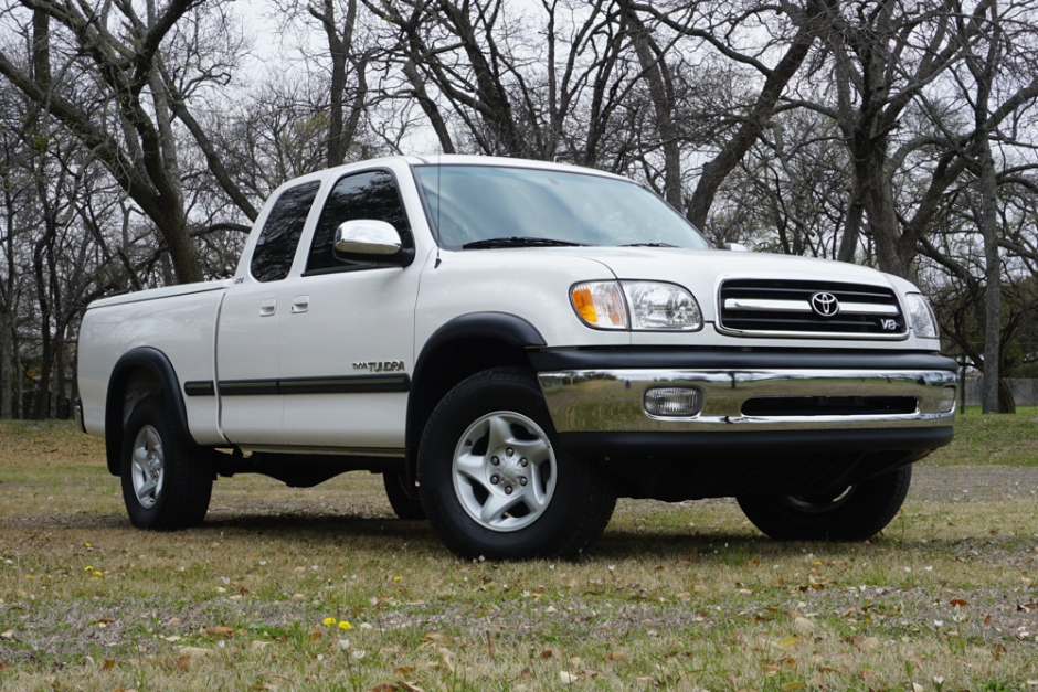 9k-Mile 2000 Toyota Tundra for sale on BaT Auctions - sold for $16,030 on  April 3, 2019 (Lot #17,603) | Bring a Trailer