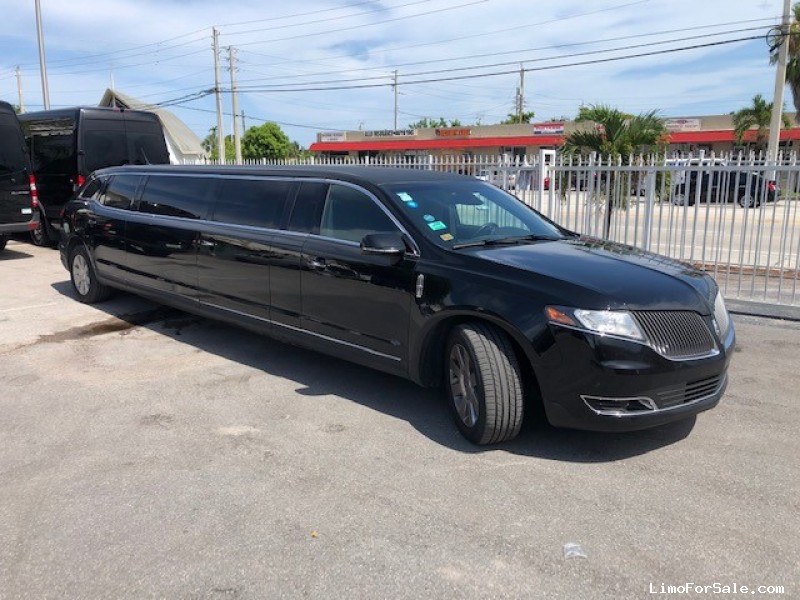 Used 2016 Lincoln MKT Sedan Stretch Limo Royal Coach Builders - Davie,  Florida - $30,000 - Limo For Sale