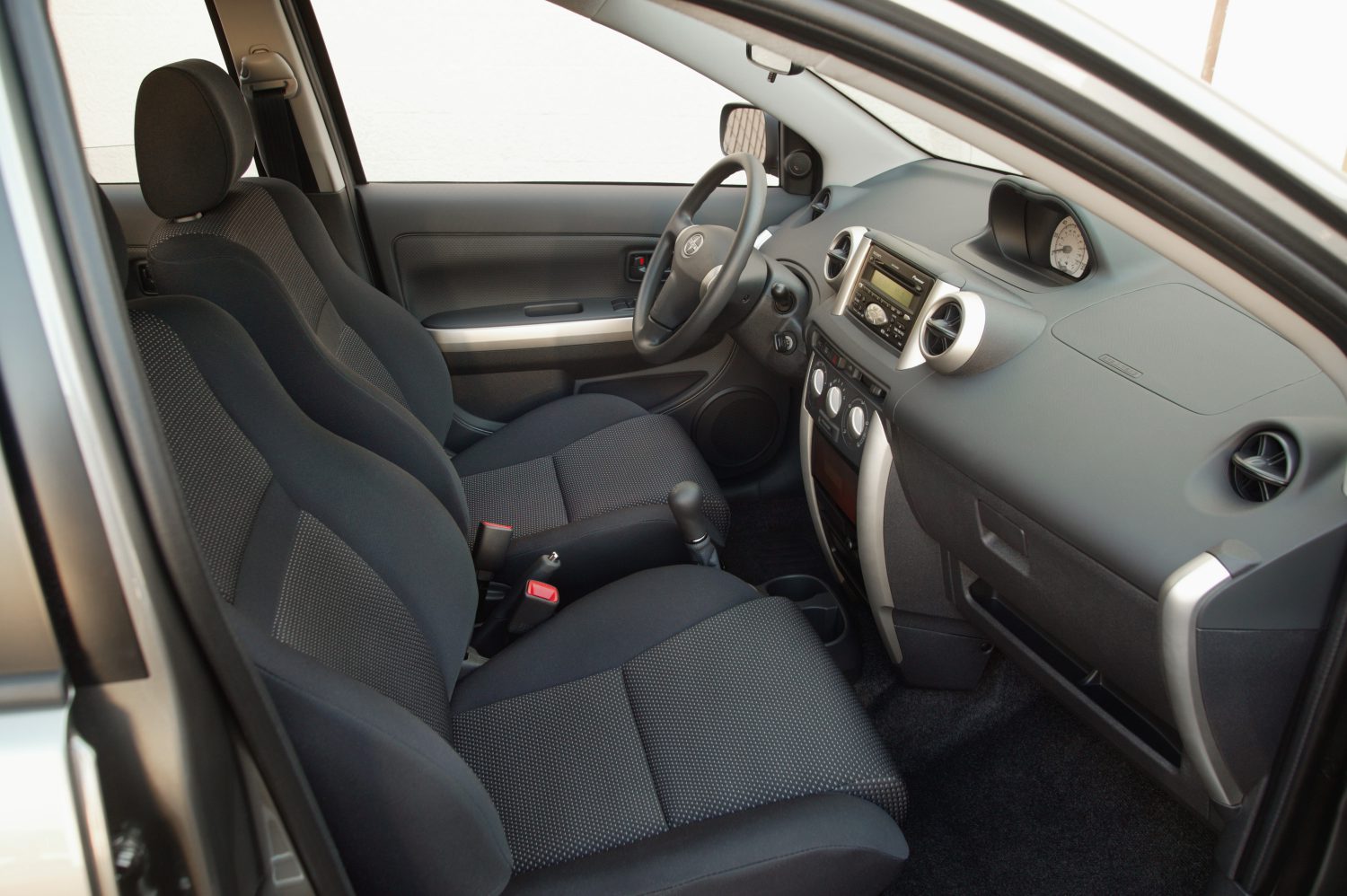 2004-2005 Scion xA interior 025 - Toyota USA Newsroom
