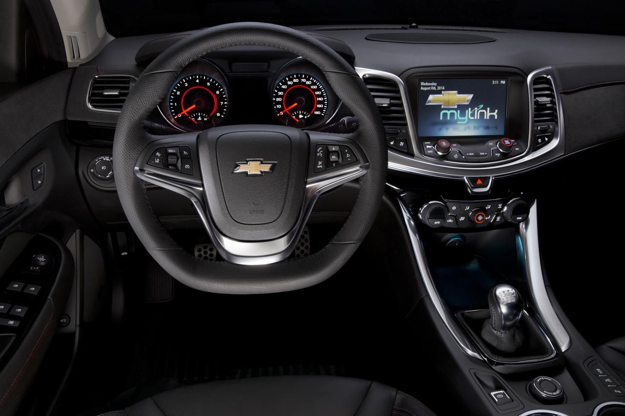 Hot 2015 Chevy SS lets you shift for yourself
