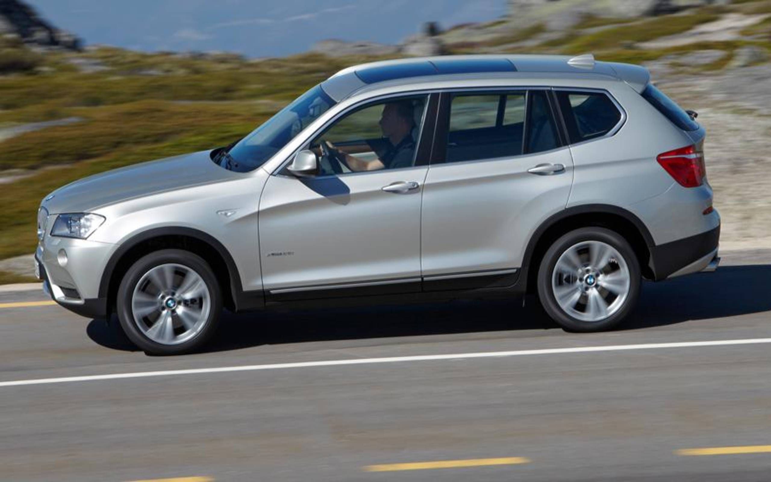 2012 BMW X3 xDrive 28i: Review notes: Certainly improved, but we still  don't like run-flat tires