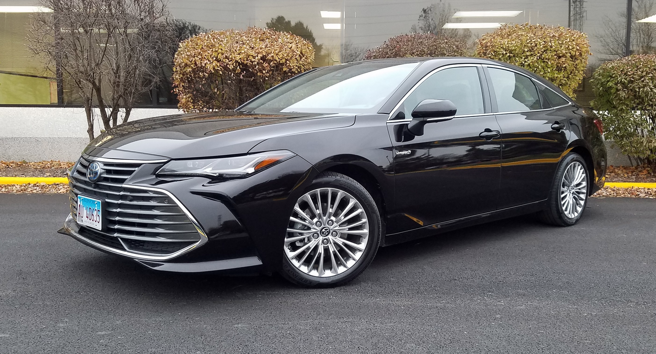 Quick Spin: 2019 Toyota Avalon Hybrid Limited | The Daily Drive | Consumer  Guide® The Daily Drive | Consumer Guide®
