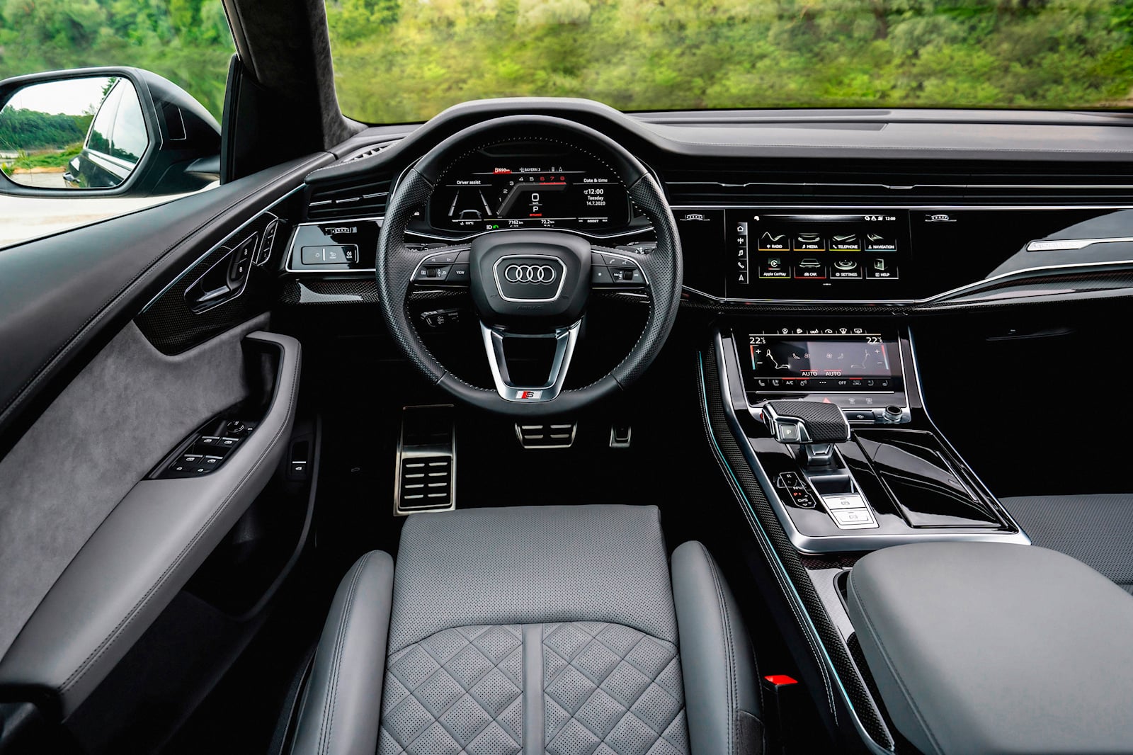 2023 Audi SQ8 Interior Dimensions: Seating, Cargo Space & Trunk Size -  Photos | CarBuzz