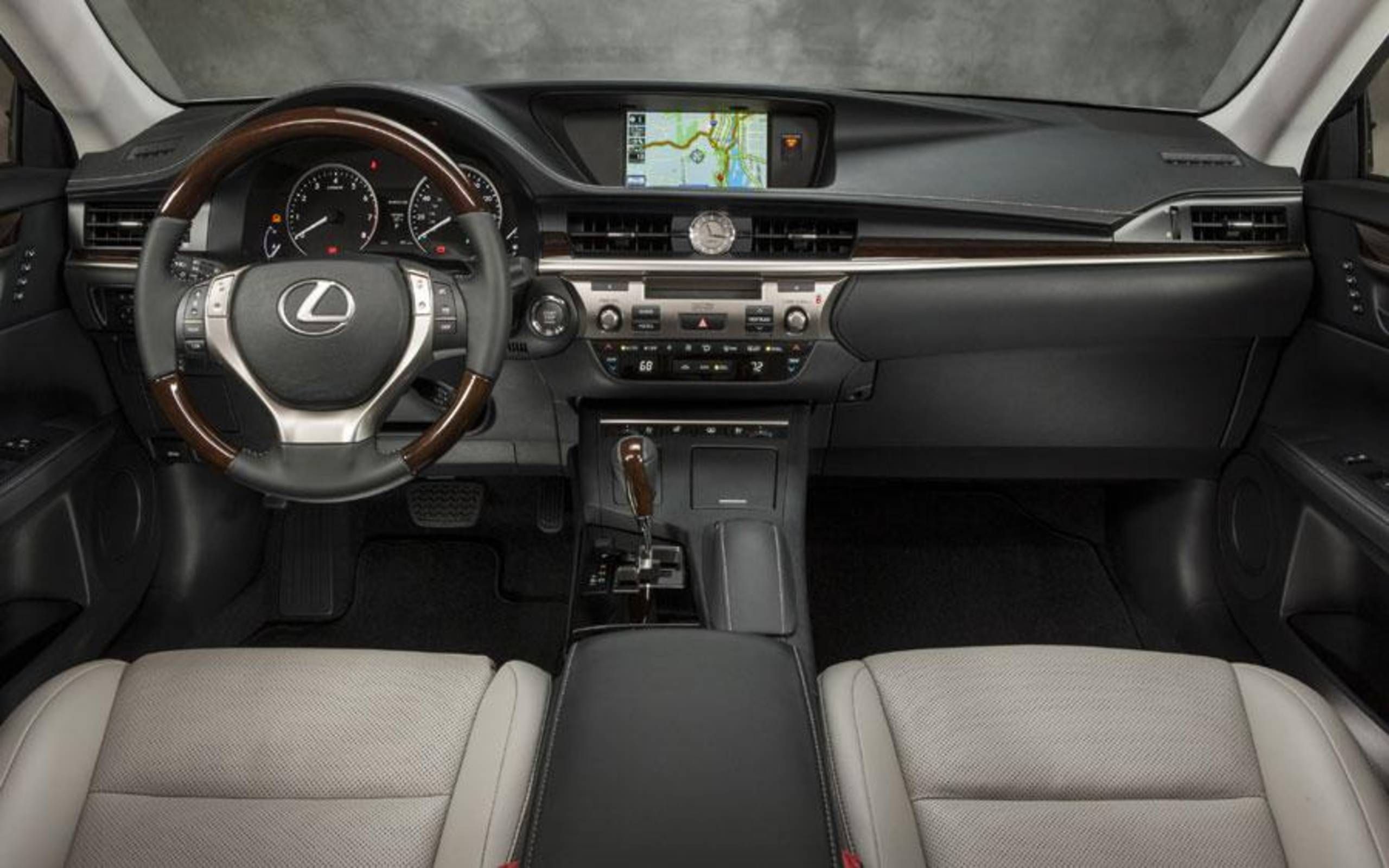2014 Lexus ES 350 review notes
