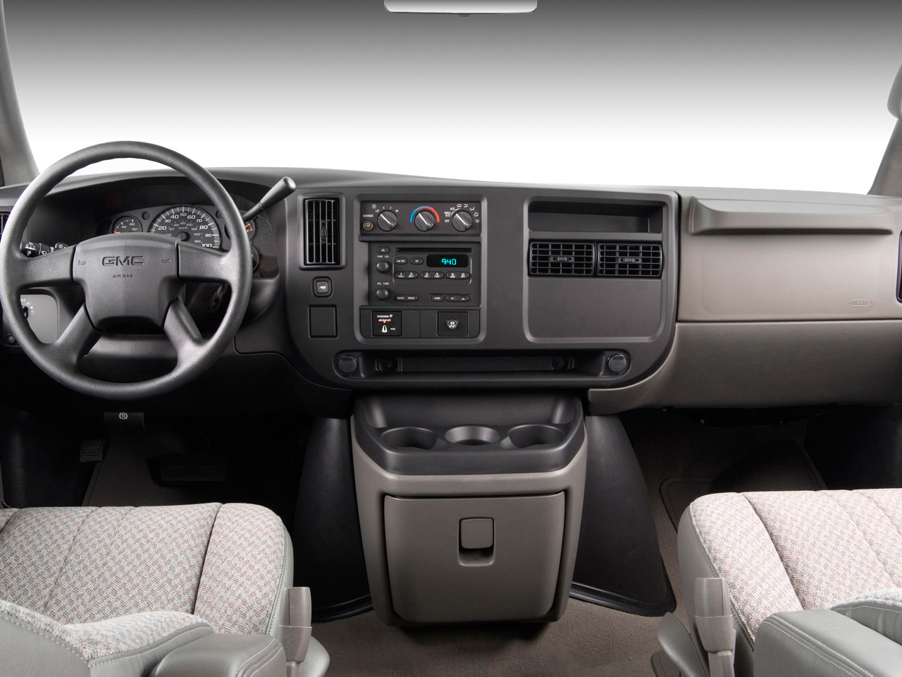 2001 GMC SAVANA - Image #10