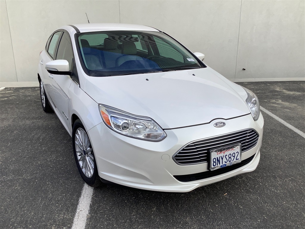 Certified Pre-Owned 2015 Ford Focus Electric Base 4 Door Hatchback in  Cathedral City #FP24174 | Palm Springs Motors