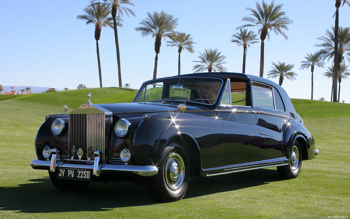 Rolls-Royce Phantom V - Wikipedia
