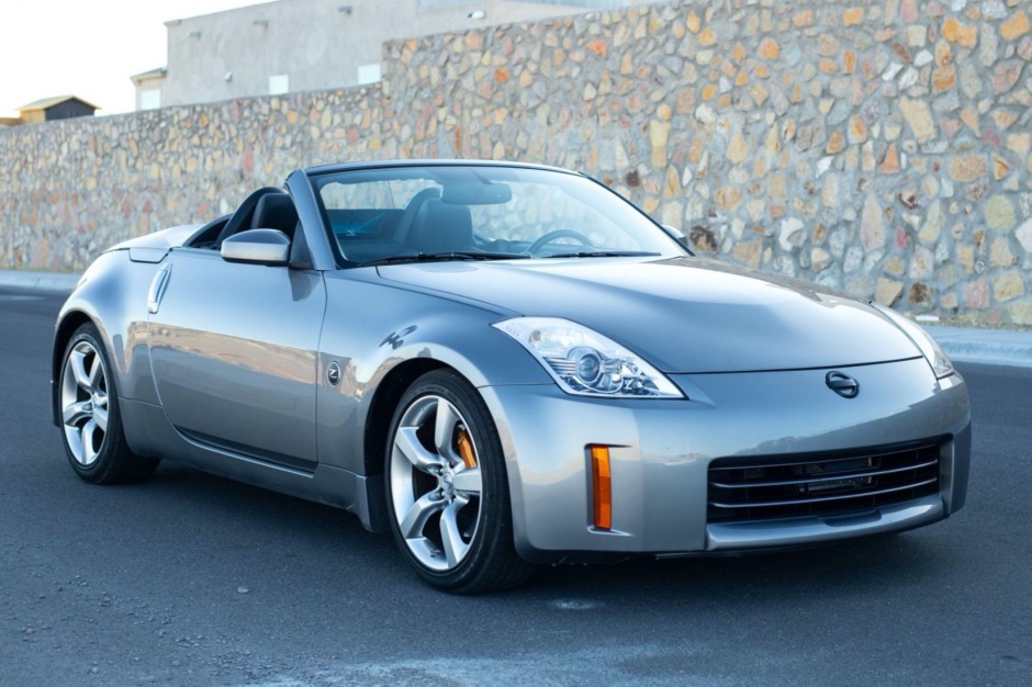 No Reserve: 6k-Mile 2008 Nissan 350Z Grand Touring Roadster 6-Speed for  sale on BaT Auctions - sold for $28,000 on May 13, 2022 (Lot #73,198) |  Bring a Trailer
