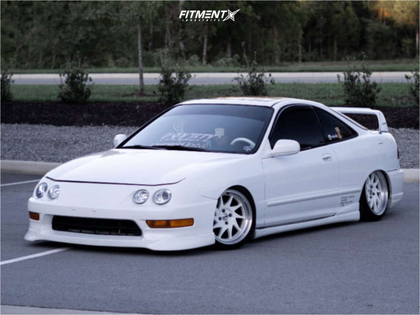 1999 Acura Integra LS with 16x8 Whistler Kr7 and Federal 195x40 on Air  Suspension | 1413488 | Fitment Industries