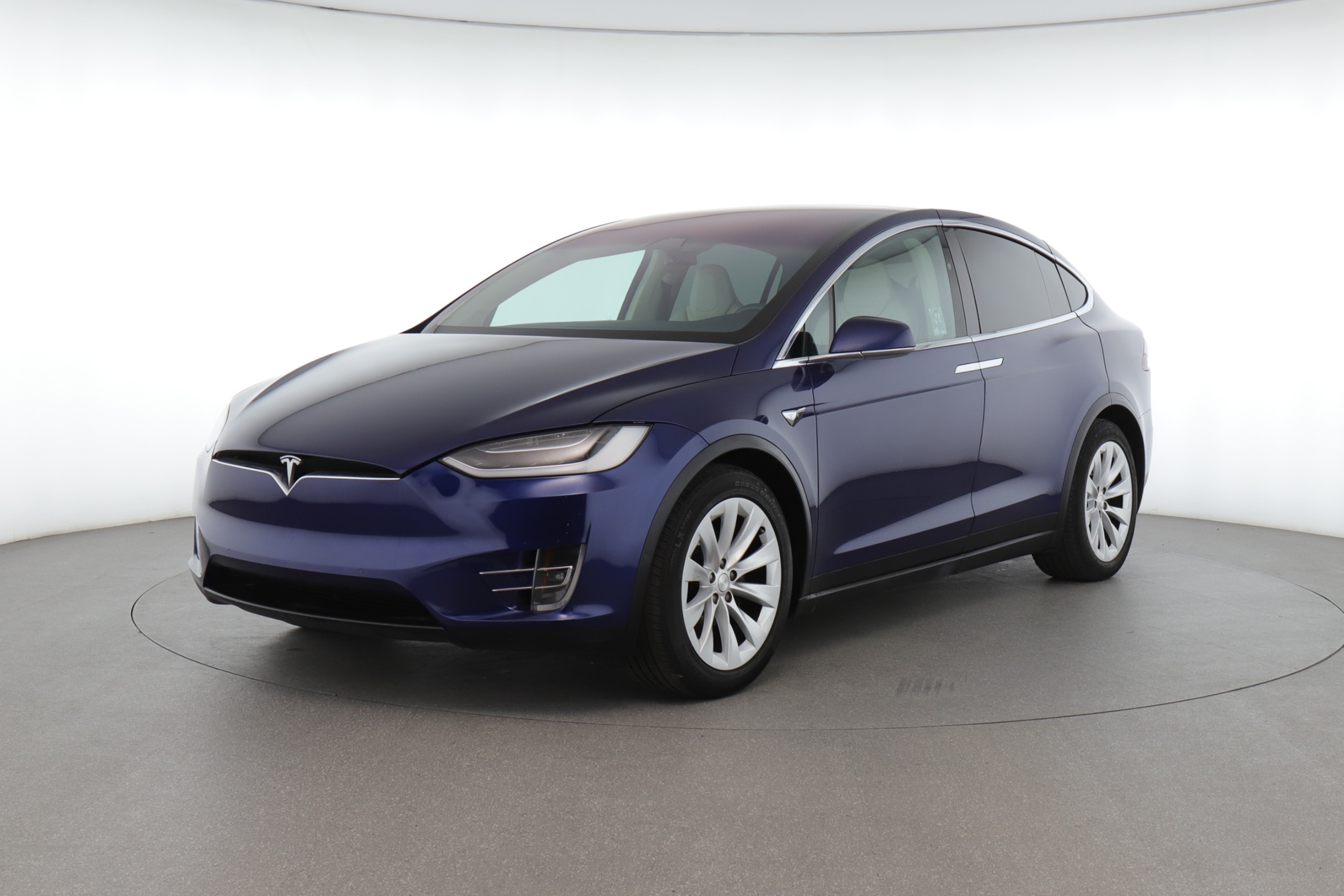 Tesla Model X Review & Buyers Guide | Shift