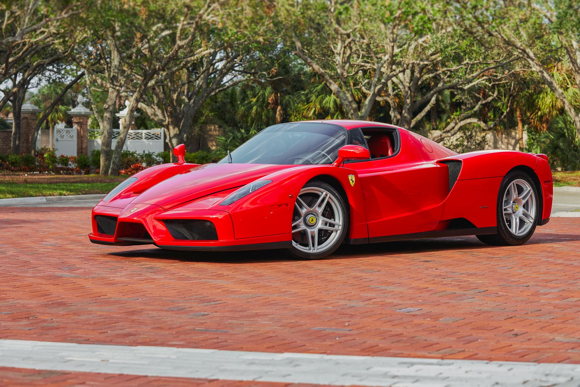 This 1-of-111 2003 Ferrari Enzo Destined for the American Market Is for  Sale - autoevolution