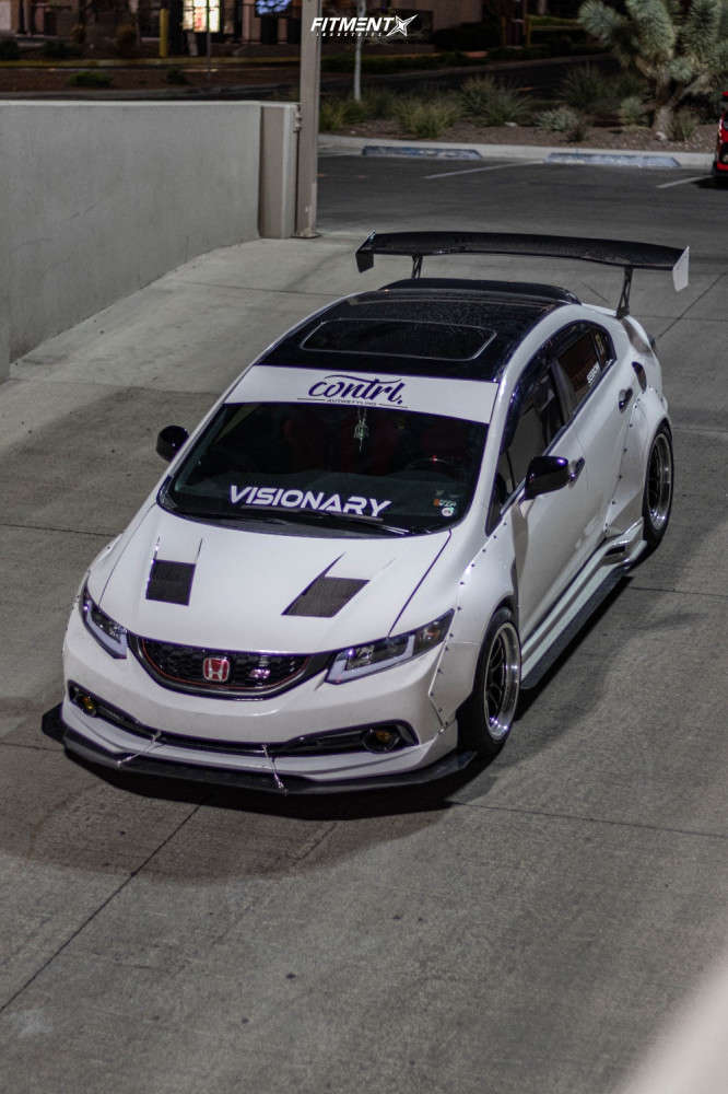 2013 Honda Civic Si with 18x9.5 Cosmis Racing XT-206R and Nitto 245x40 on  Coilovers | 992380 | Fitment Industries
