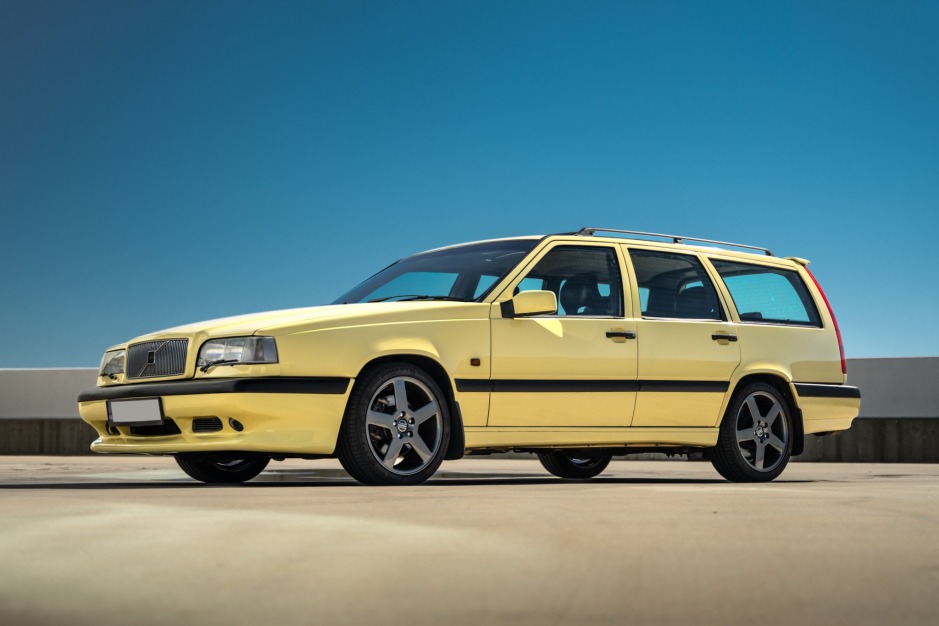 Euro 1995 Volvo 850 T-5R Estate 5-Speed for sale on BaT Auctions - closed  on January 10, 2022 (Lot #63,171) | Bring a Trailer
