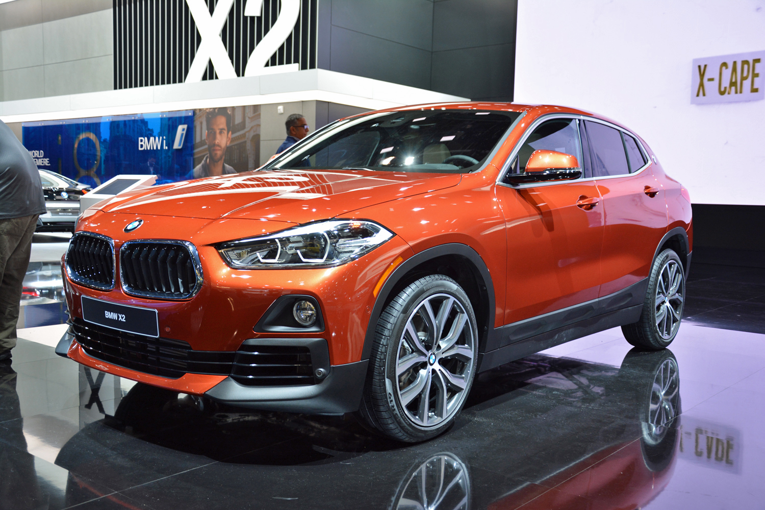 2018 BMW X2 Design Insight, Technology and Interior Features | Digital  Trends