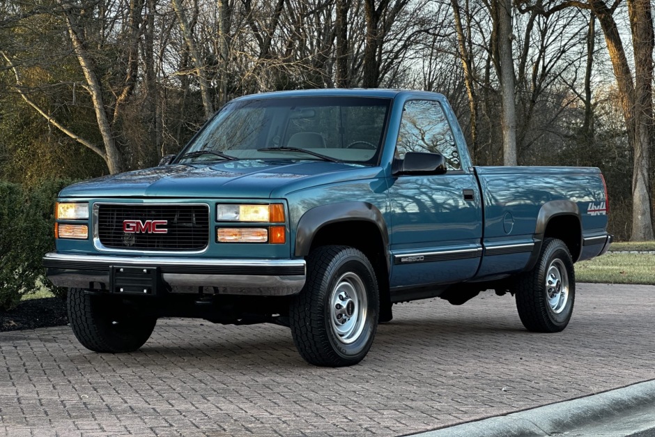 No Reserve: 1997 GMC Sierra K2500 SLE 4x4 for sale on BaT Auctions - sold  for $24,000 on January 24, 2023 (Lot #96,568) | Bring a Trailer