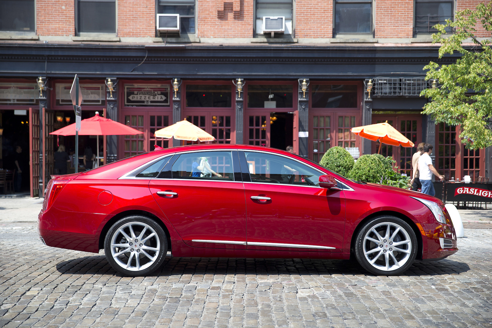 2015 Cadillac XTS Review, Ratings, Specs, Prices, and Photos - The Car  Connection