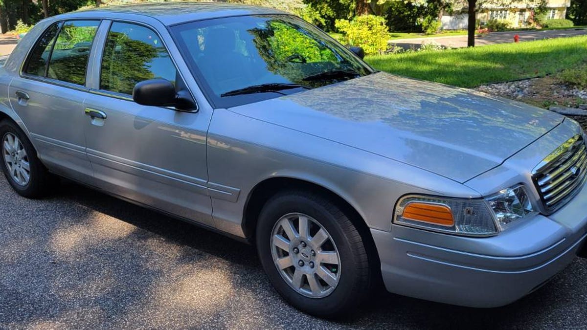 At $4,900, Could This 2008 Ford Crown Vic LX Be A Crown Jewel?