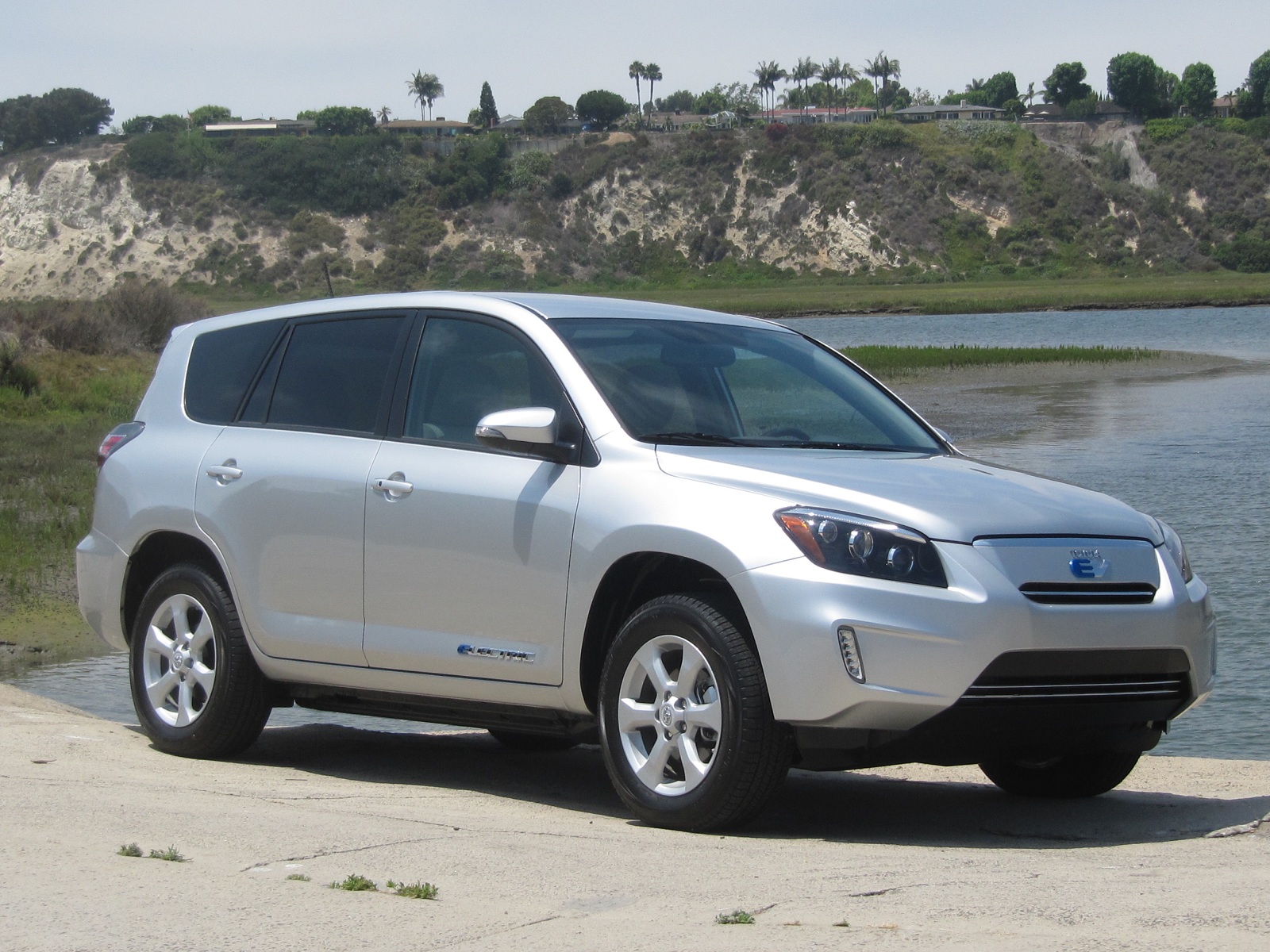 2012 Toyota RAV4 Review, Ratings, Specs, Prices, and Photos - The Car  Connection