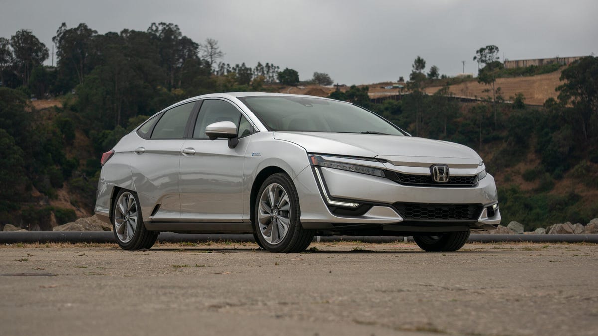 2019 Honda Clarity Plug-In Hybrid review: Worth a second look - CNET