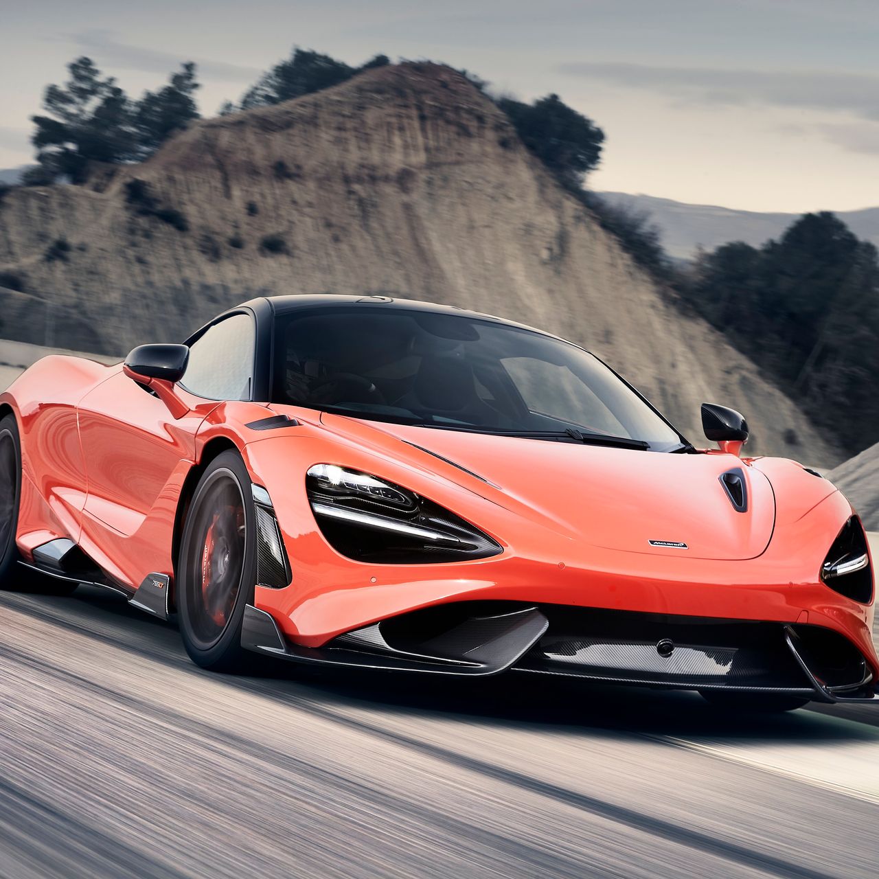 2021 McLaren 765LT: An Extreme Supercar, Now Faster and Lighter - WSJ