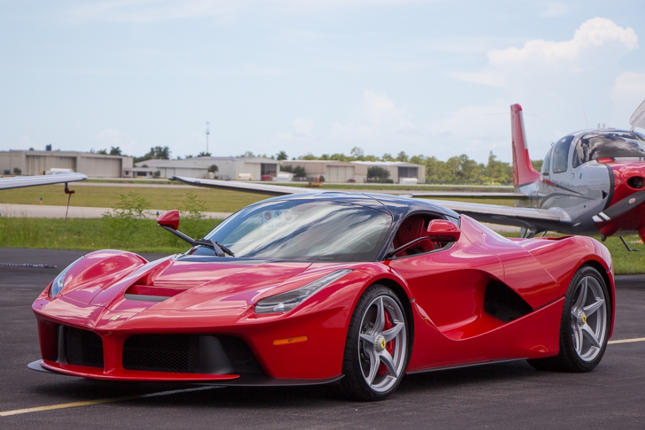 95-Mile 2015 Ferrari LaFerrari for sale on BaT Auctions - closed on  September 18, 2018 (Lot #12,432) | Bring a Trailer