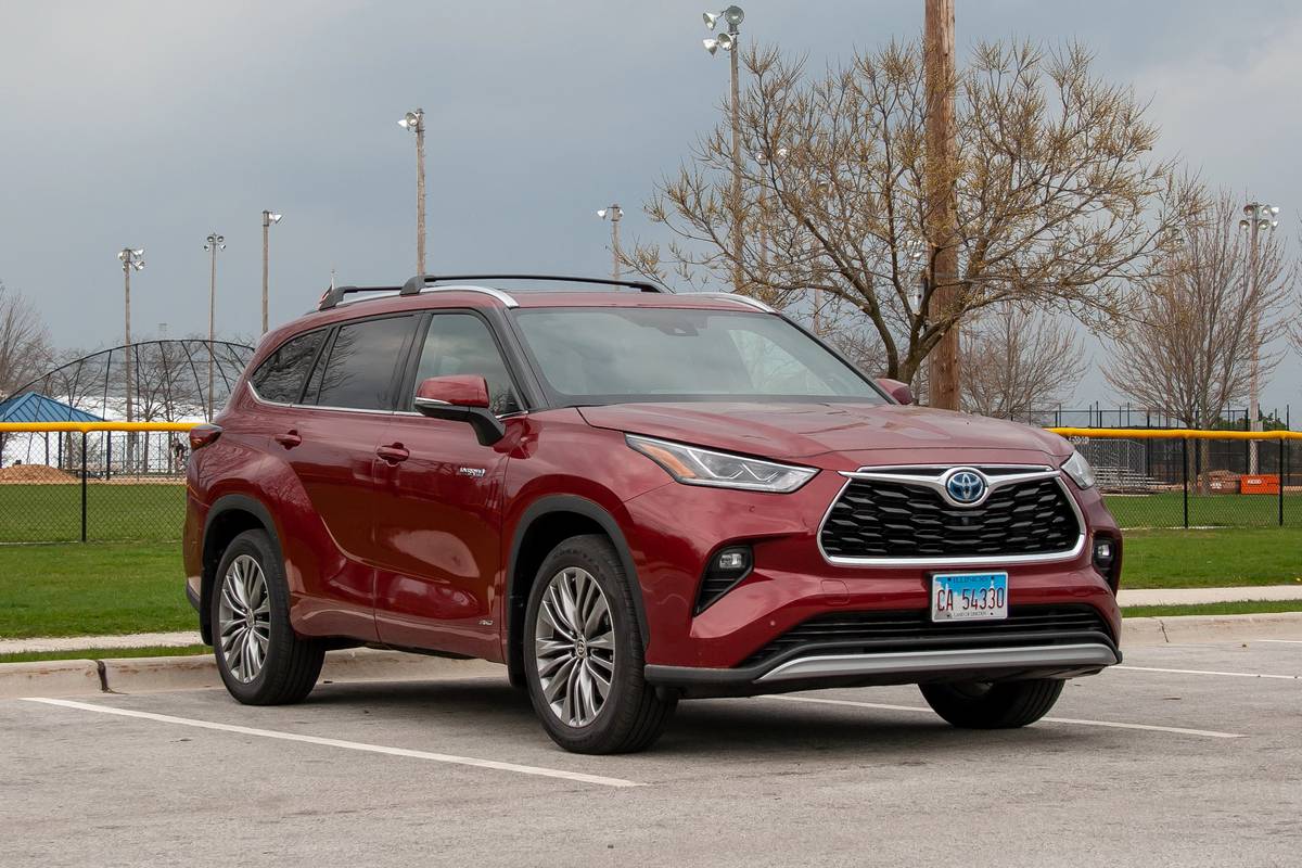 2020 Toyota Highlander Hybrid: What's the Payback Time? | Cars.com
