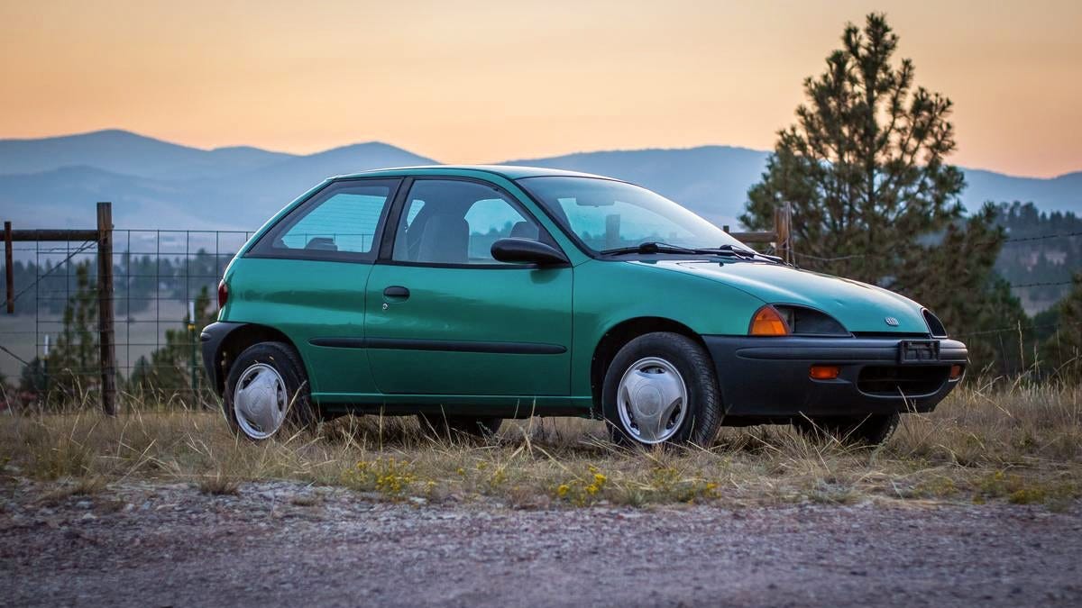 At $4,500, Is This 1995 Geo Metro a Mileage-Making Marvel?