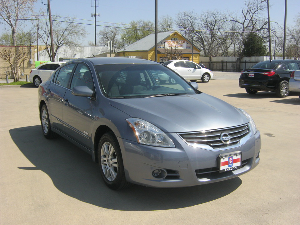 Used 2011 Nissan Altima Hybrid in Dallas, TX (R171378) | Chacon Autos