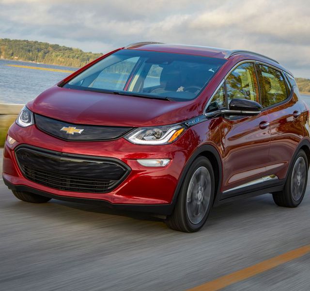 2020 Chevrolet Bolt EV Review, Pricing, and Specs