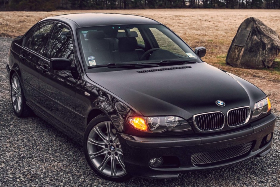 2003 BMW 330i Sedan ZHP 6-Speed for sale on BaT Auctions - sold for $13,500  on May 5, 2020 (Lot #31,018) | Bring a Trailer